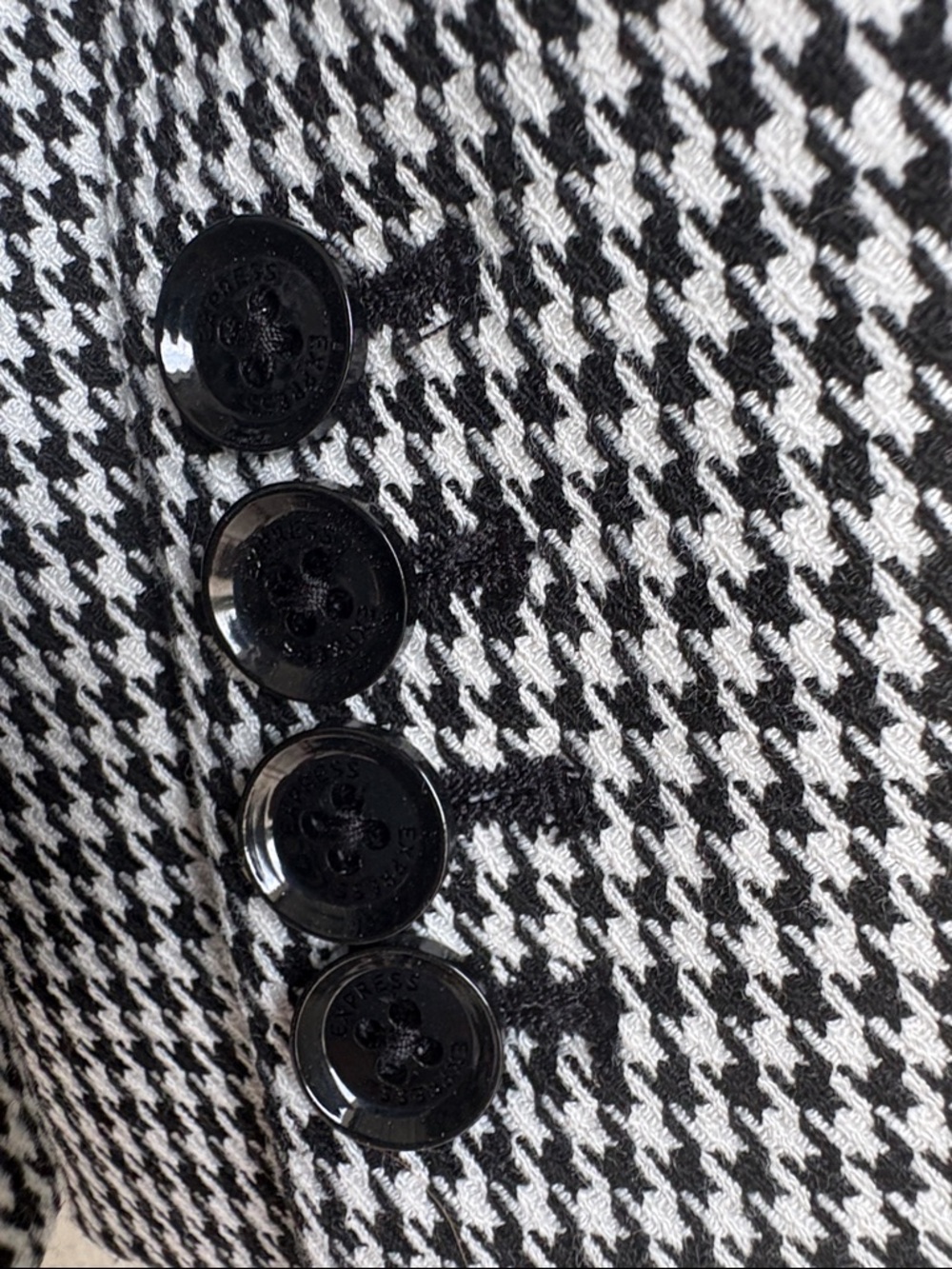 Express Black and White Houndstooth Single-Button Blazer - Picture 4 of 6